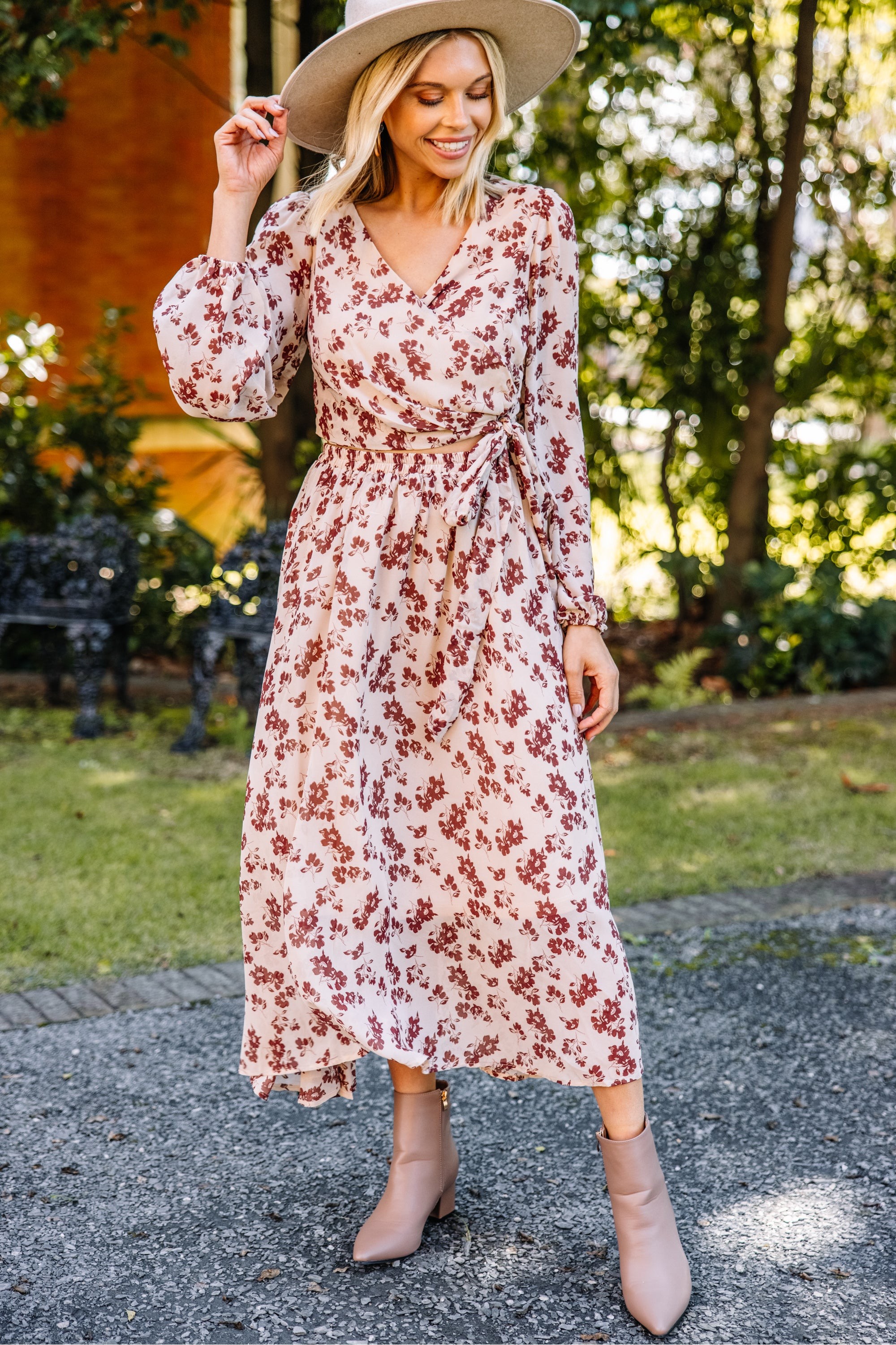 Better Together Brick Red Ditsy Floral S...